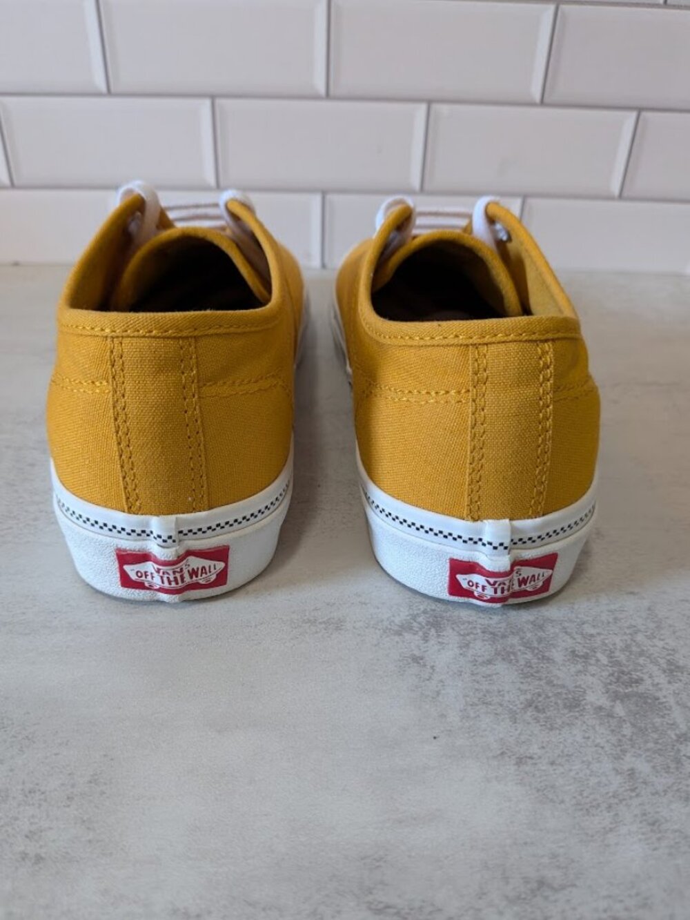 VANS Like-New "Doheny Decon" Sneakers RARE! - Golden Yellow - Women's 7.5 - Picture 8 of 12